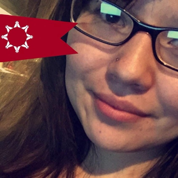 Meet your Posher, Mya - Picture 7 of 8